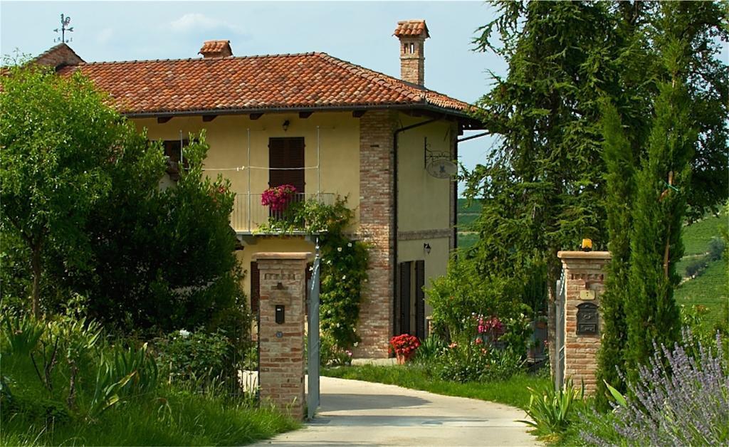 Agriturismo Tre Stelle Barbaresco Kültér fotó